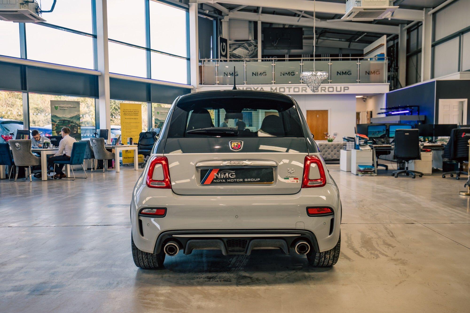 Abarth 595 view 27