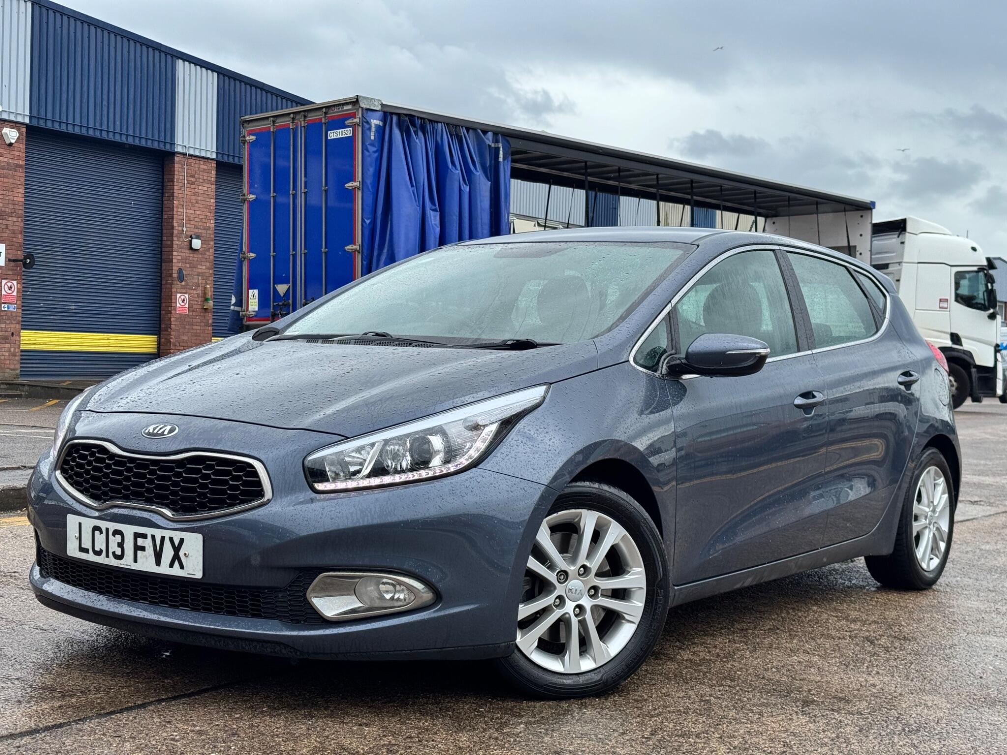 Kia Ceed view 8