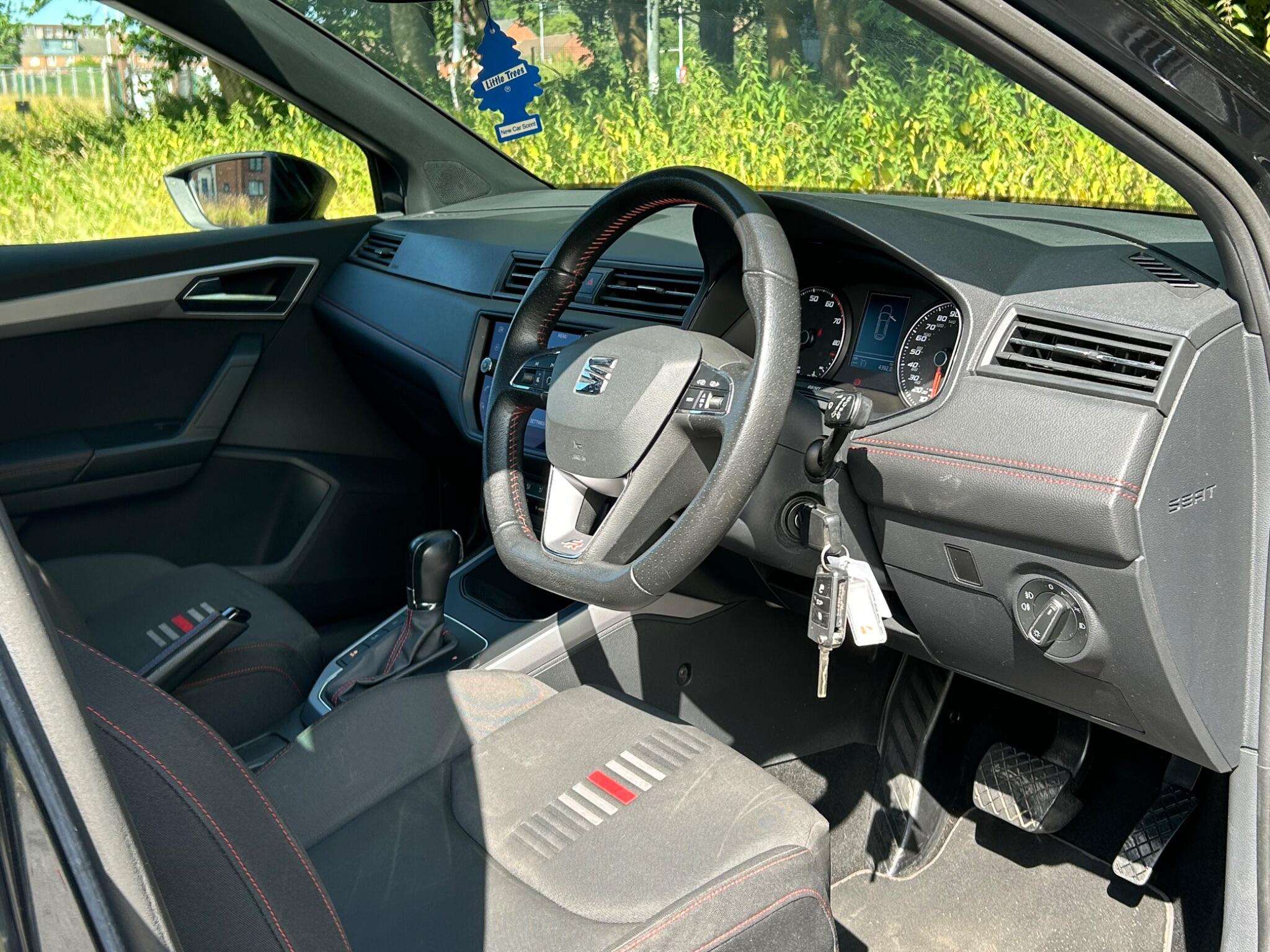 SEAT Arona view 25