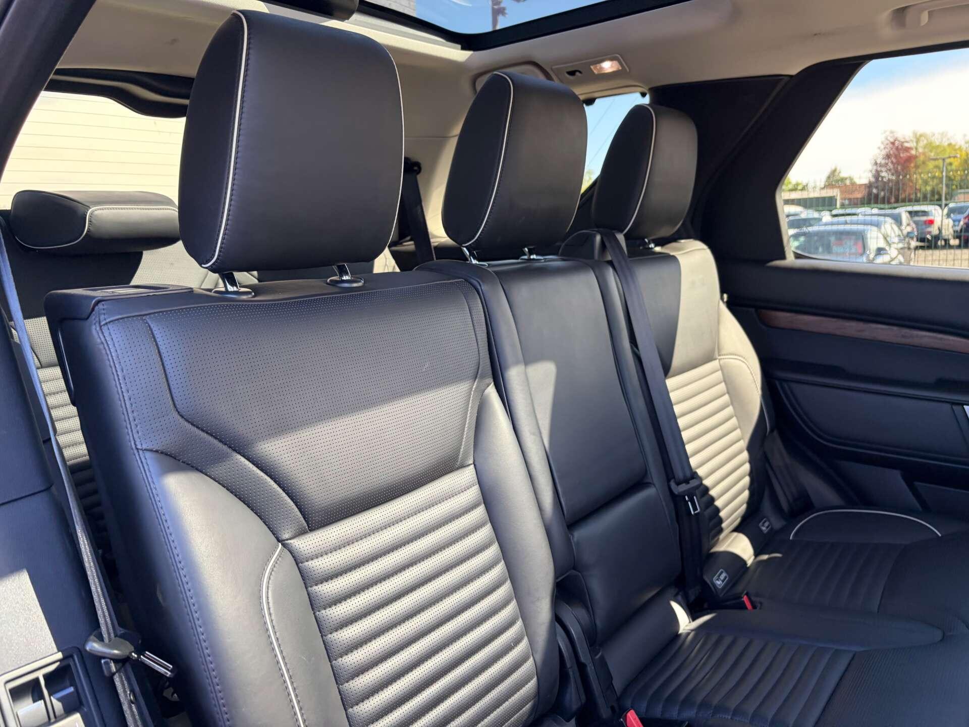 Land Rover Discovery 3 view 37