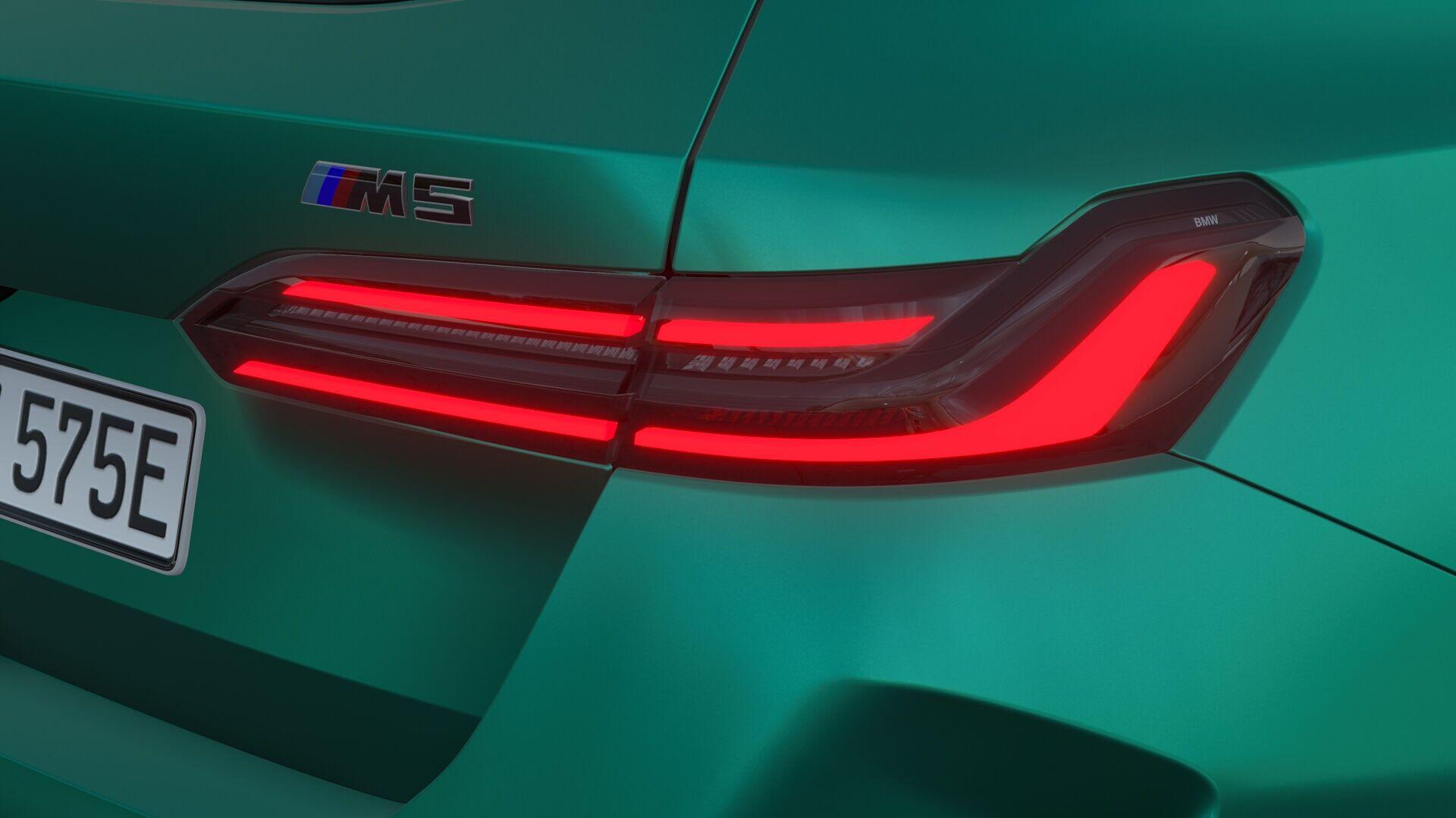 BMW M5 view 12