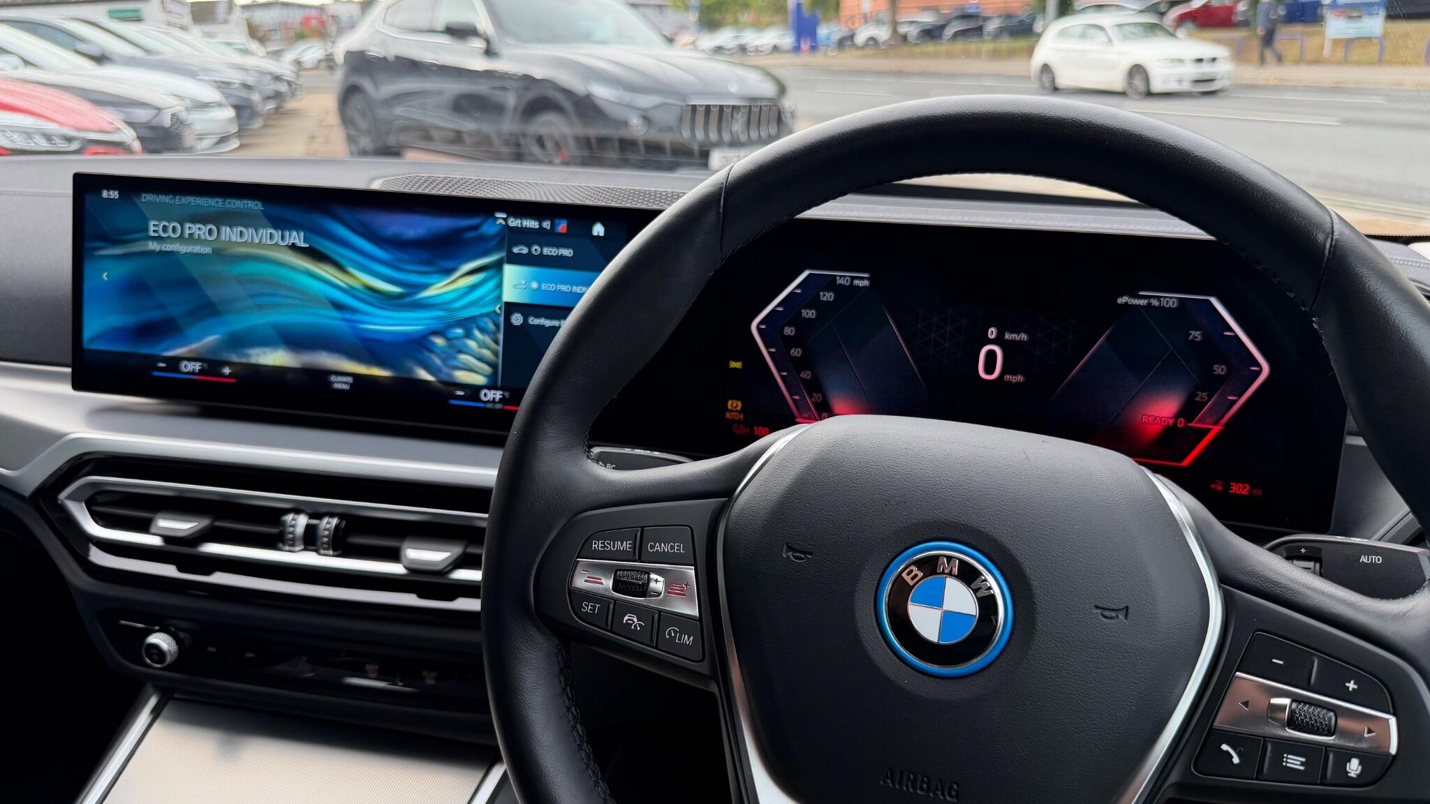 BMW I4 view 16