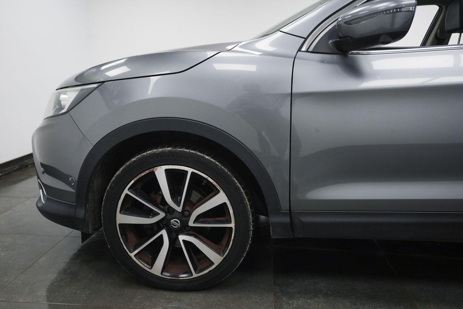 Nissan Qashqai view 5