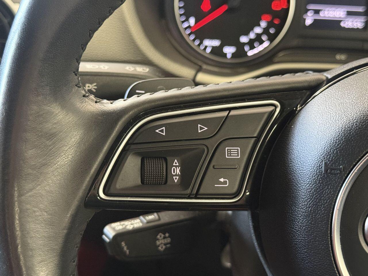 Audi Q2 view 34