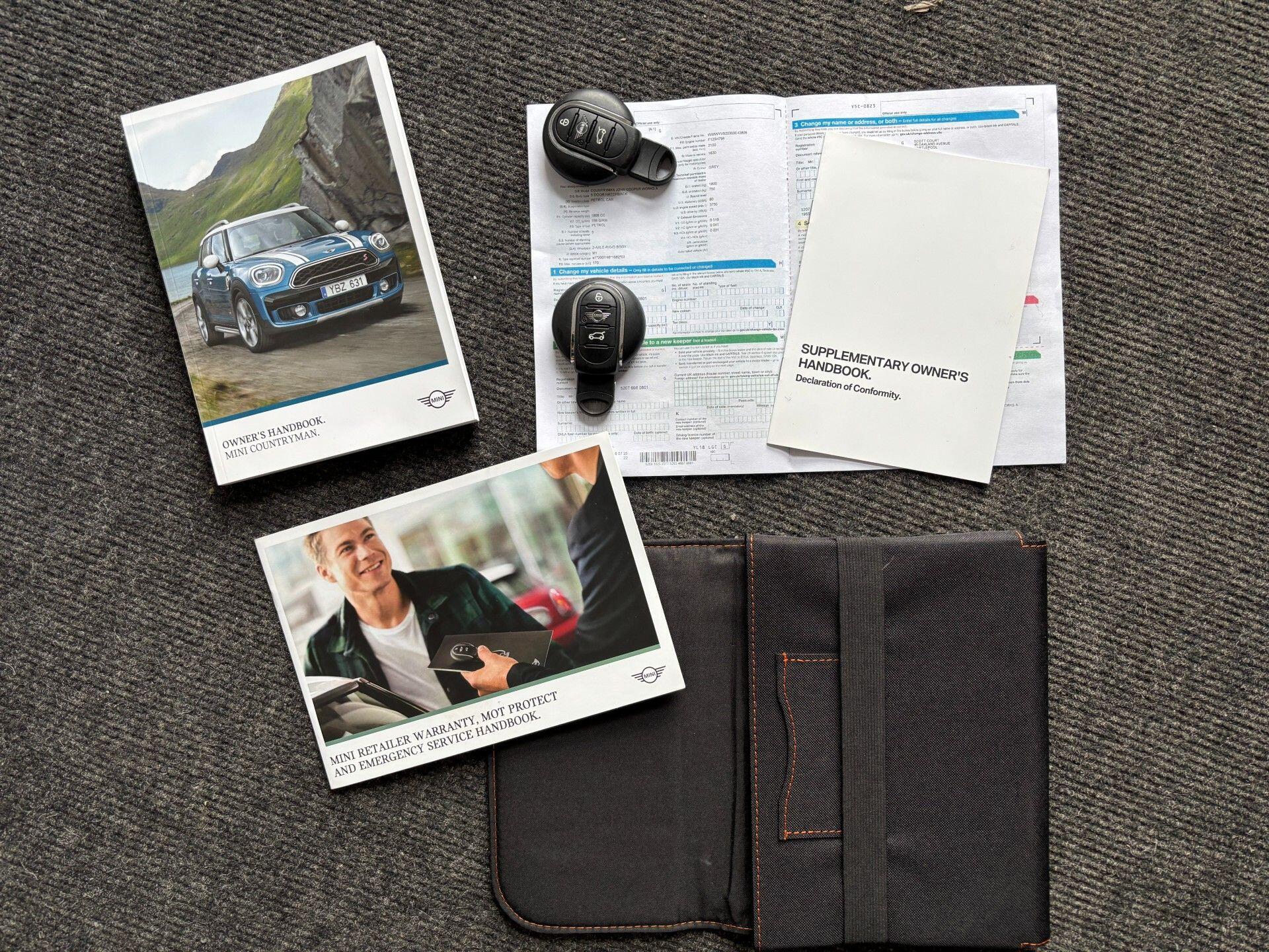 Mini Countryman view 8