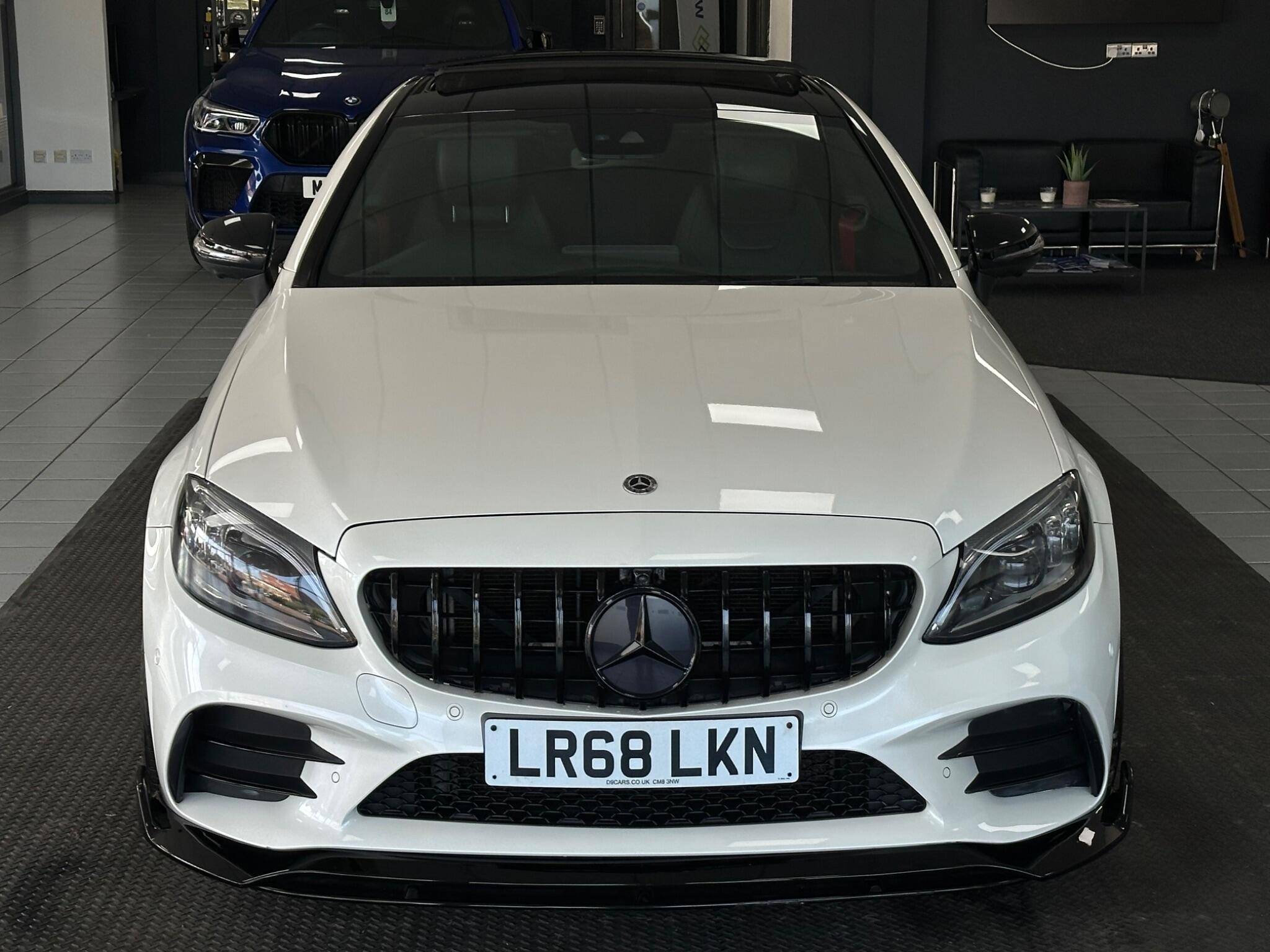 Mercedes-Benz C Class view 5