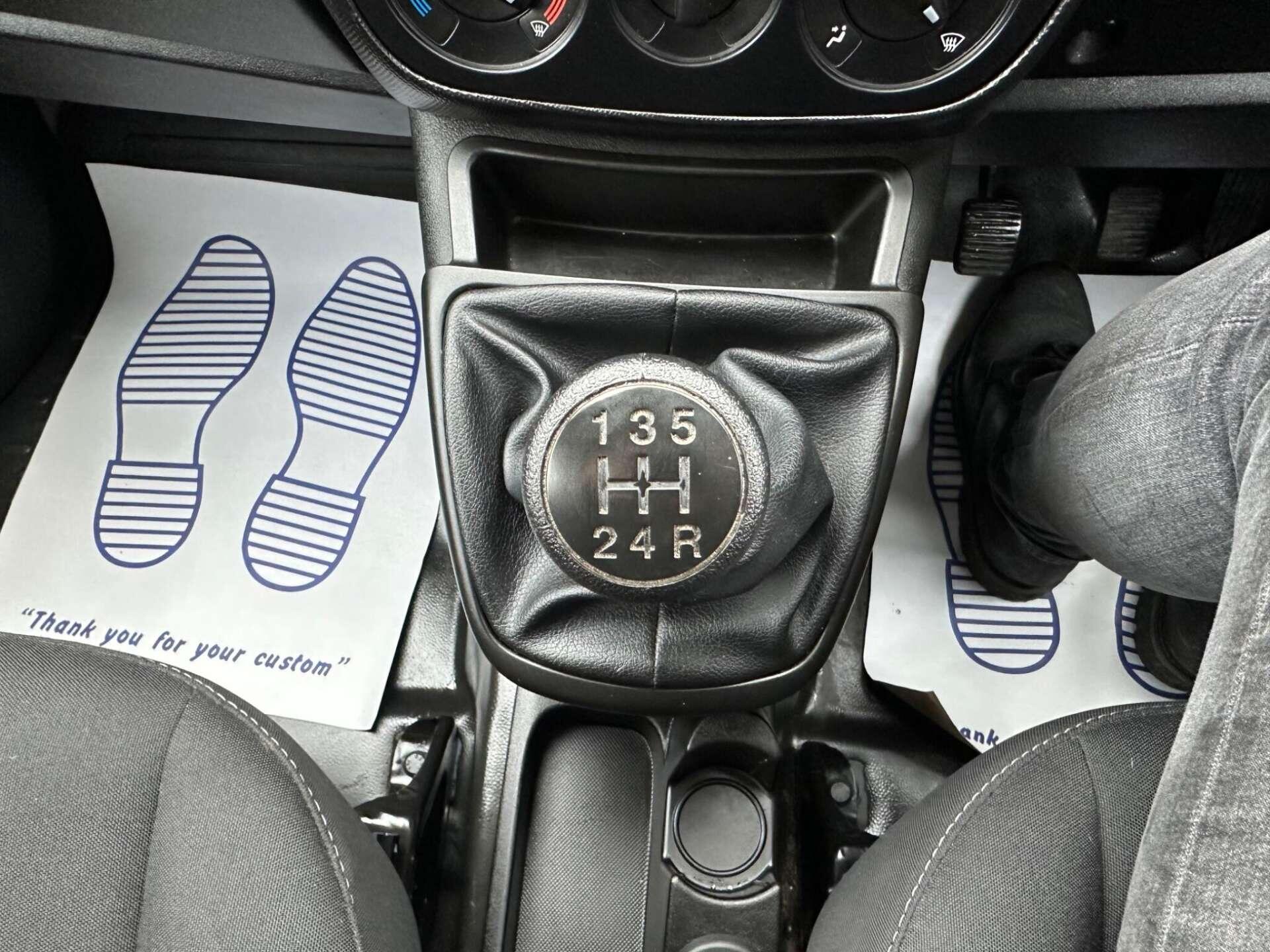 Fiat Fiorino view 10