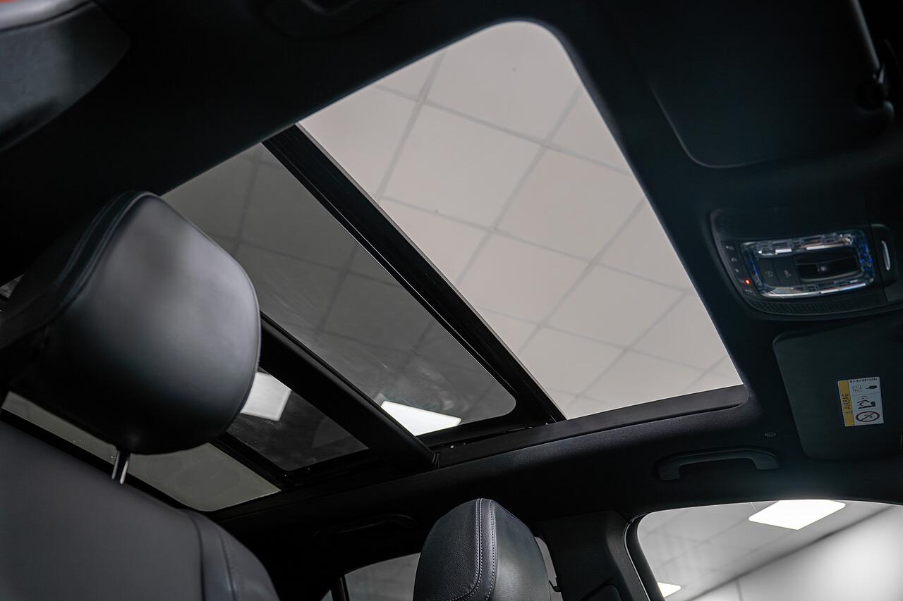 Mercedes-Benz Gle view 41