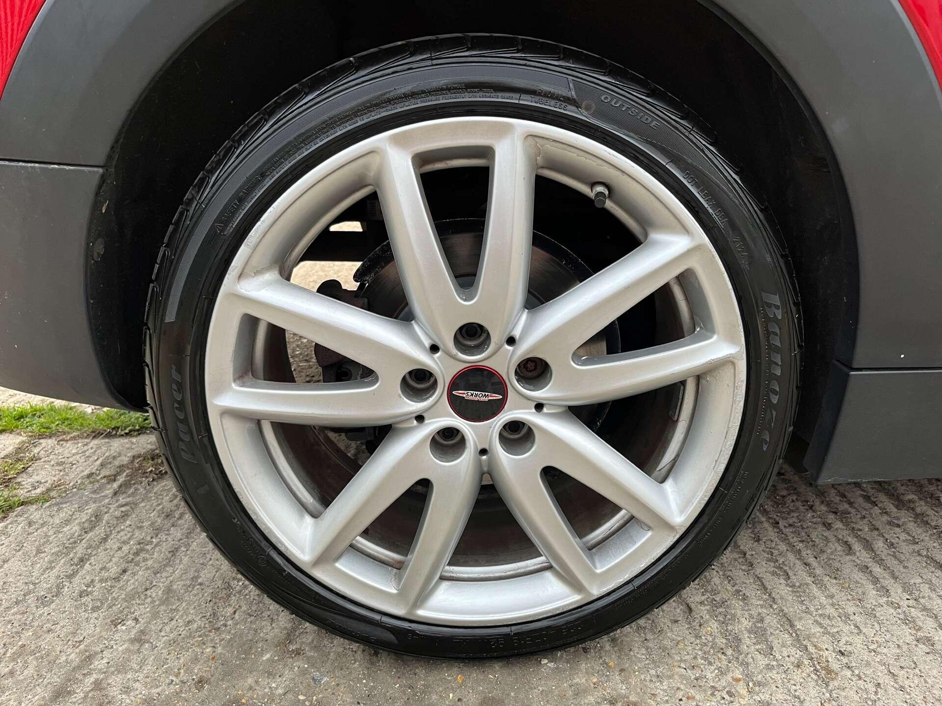 Mini Clubman view 29