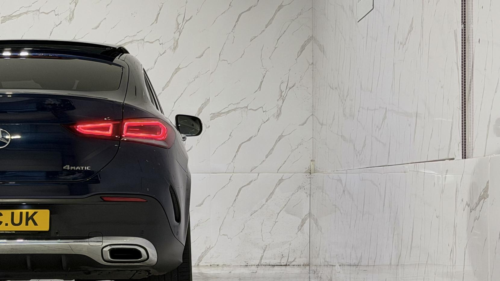 Mercedes-Benz Gle view 49