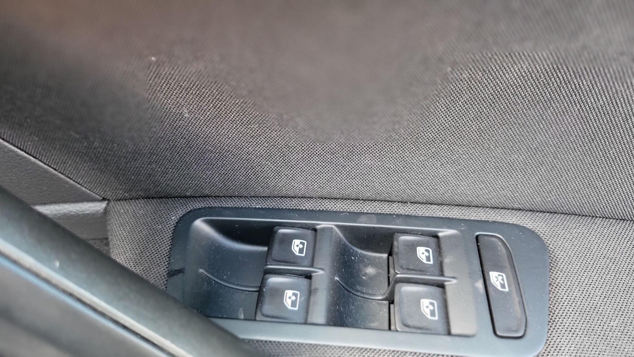 Volkswagen Golf view 22