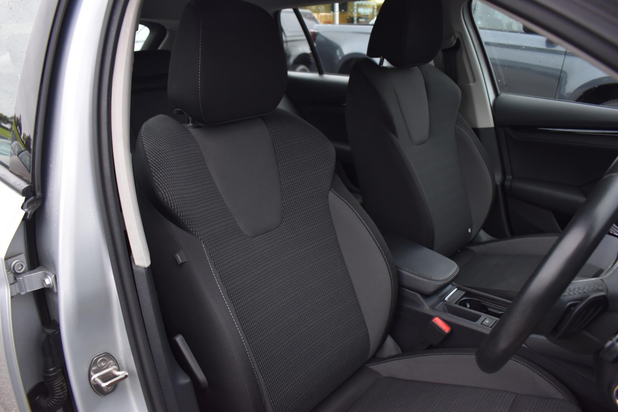 Octavia - 1.0 TSI e-TEC MHEV SE Technology DSG Euro 6 (s/s) 5dr - Image 20