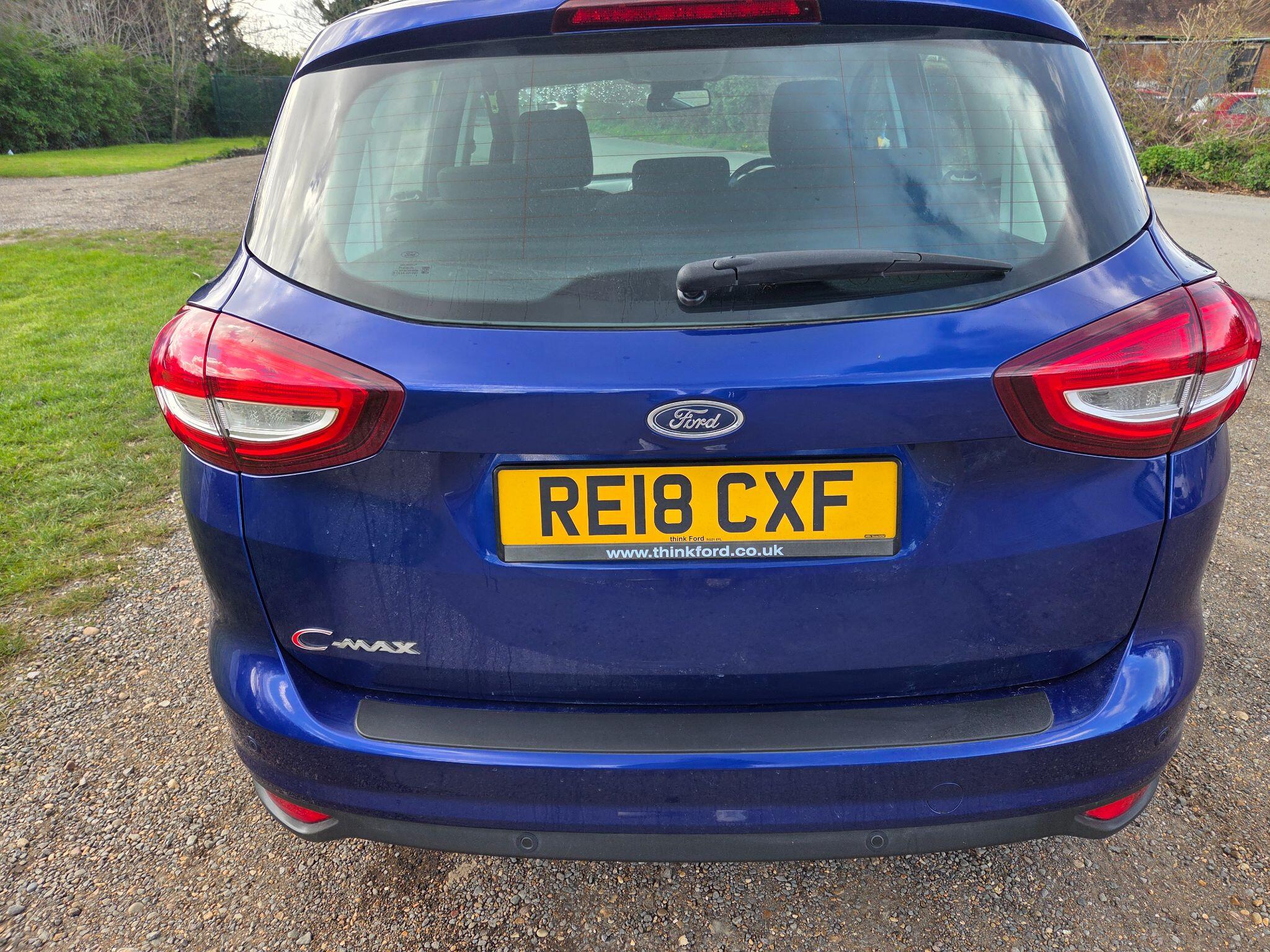 Ford C-Max view 8
