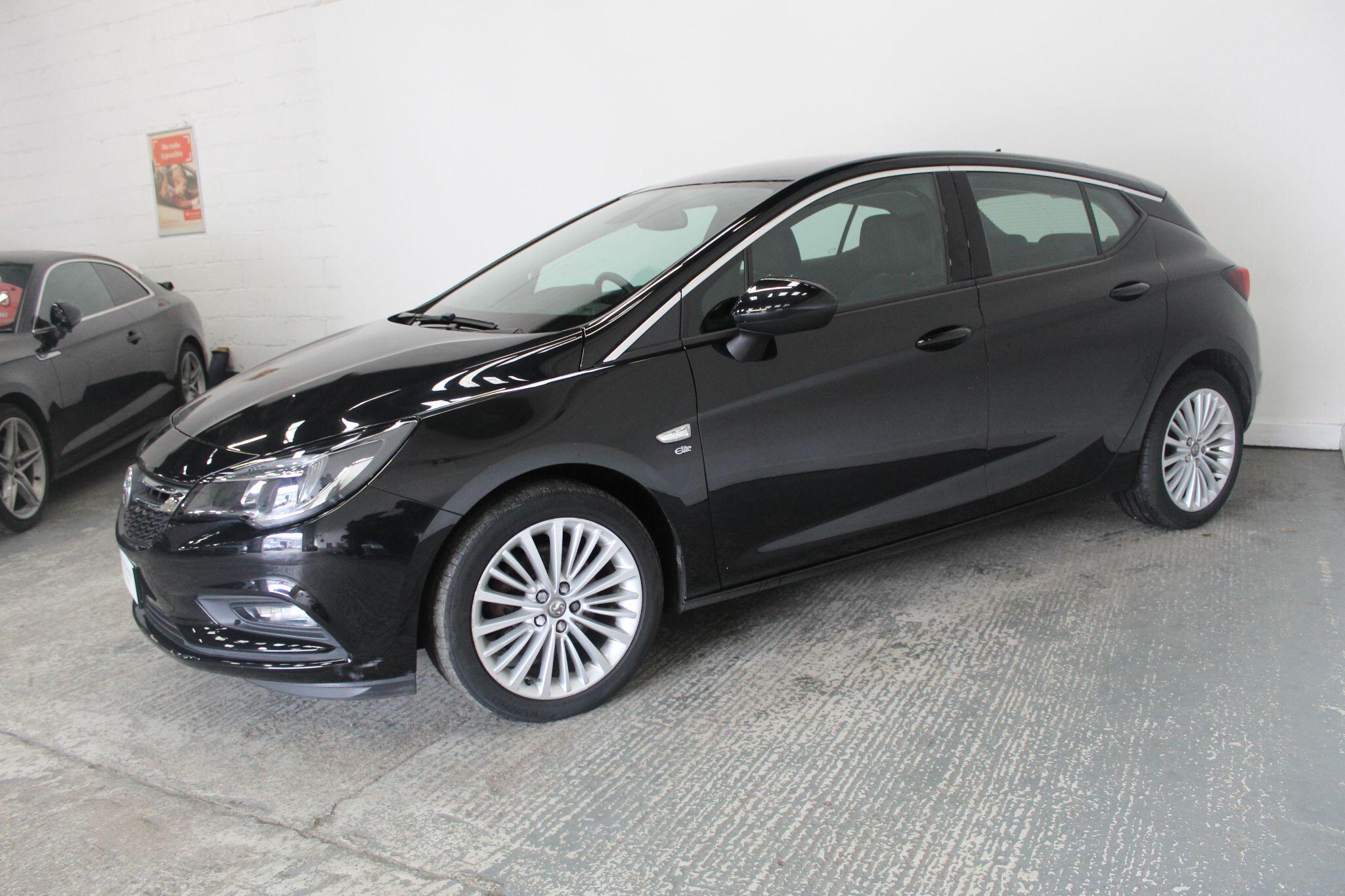 Vauxhall Astra view 5
