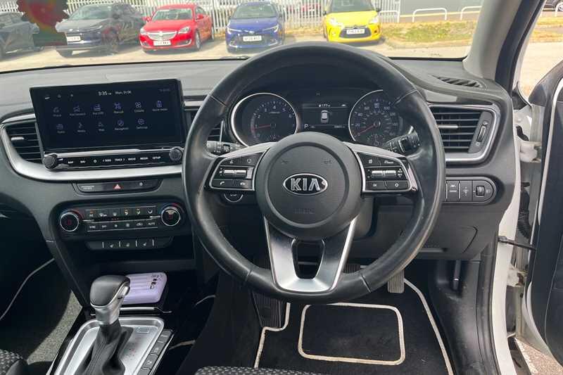 Kia Xceed view 11