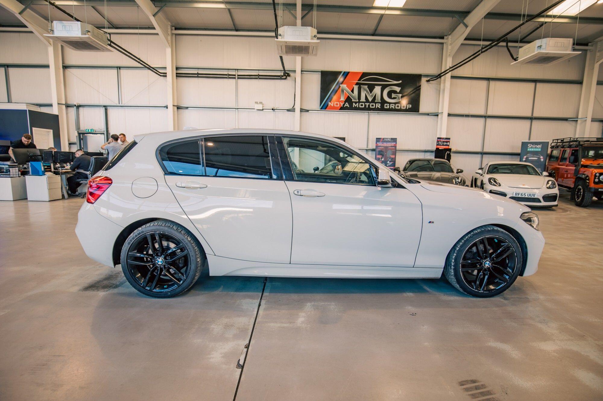 BMW 1 Series view 20