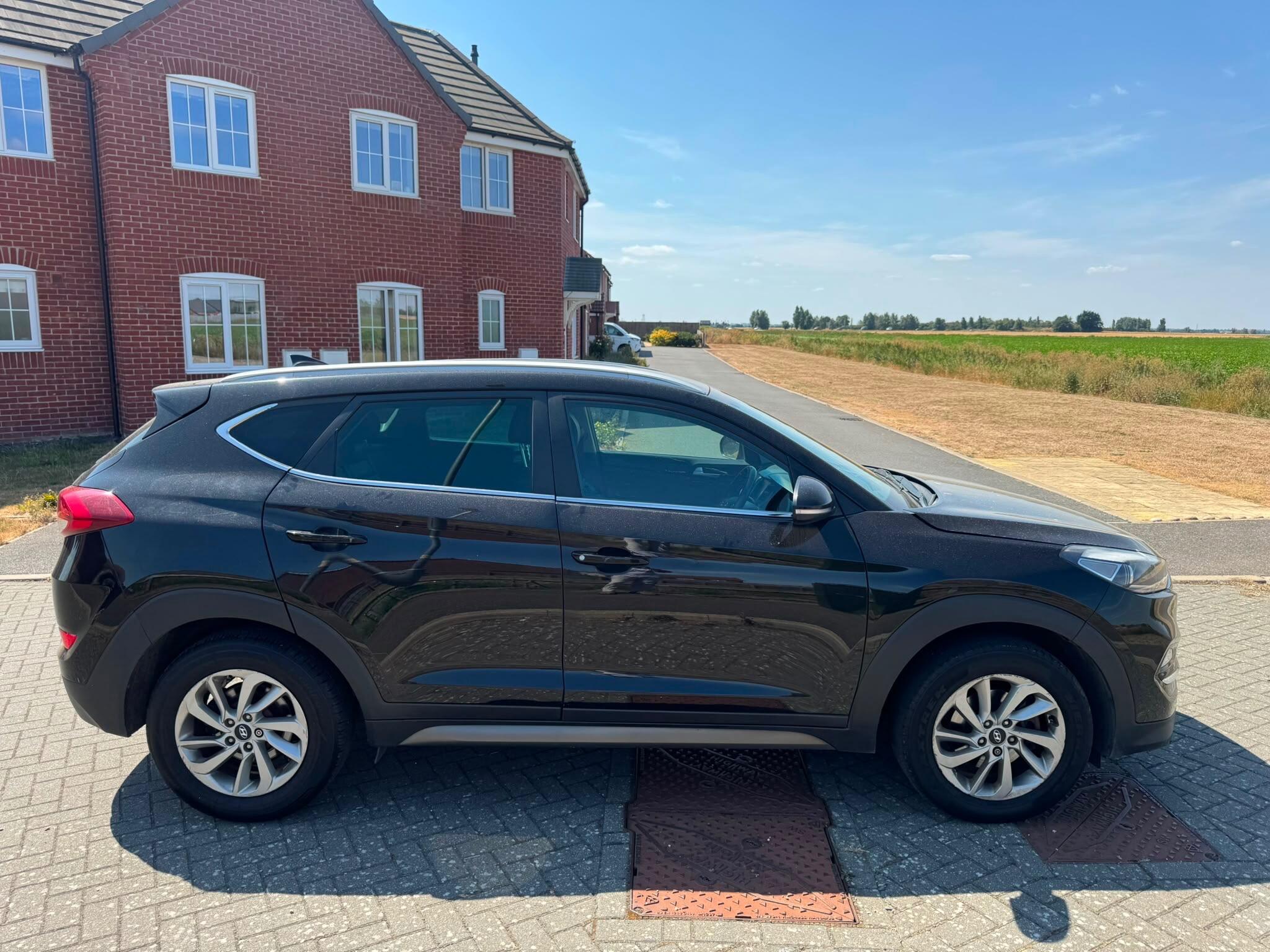 Hyundai Tucson view 8