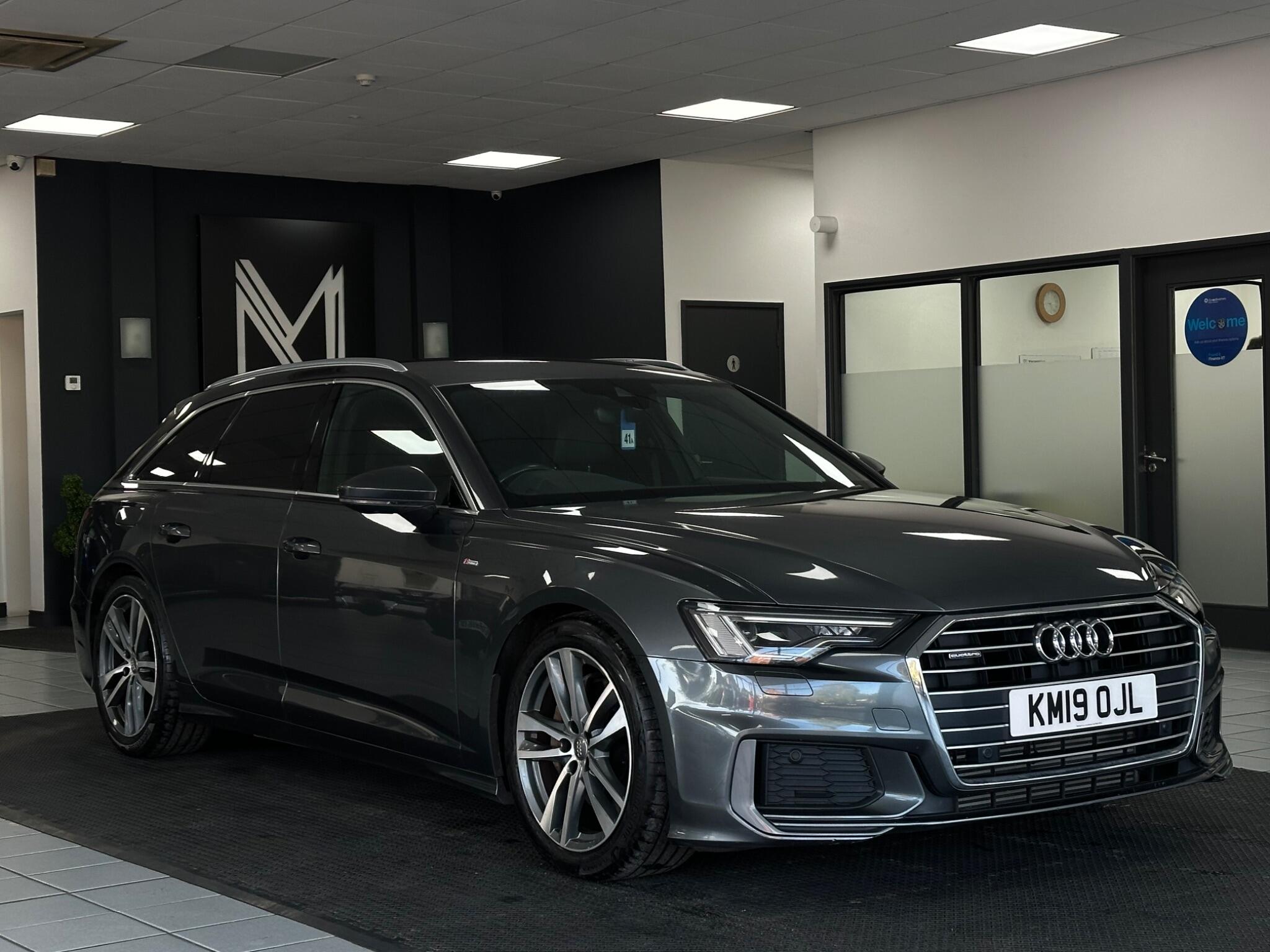 Audi A6 Avant view 4