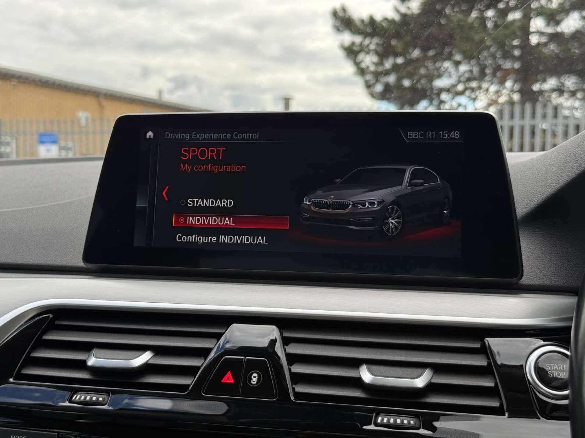 BMW 5 Series view 74
