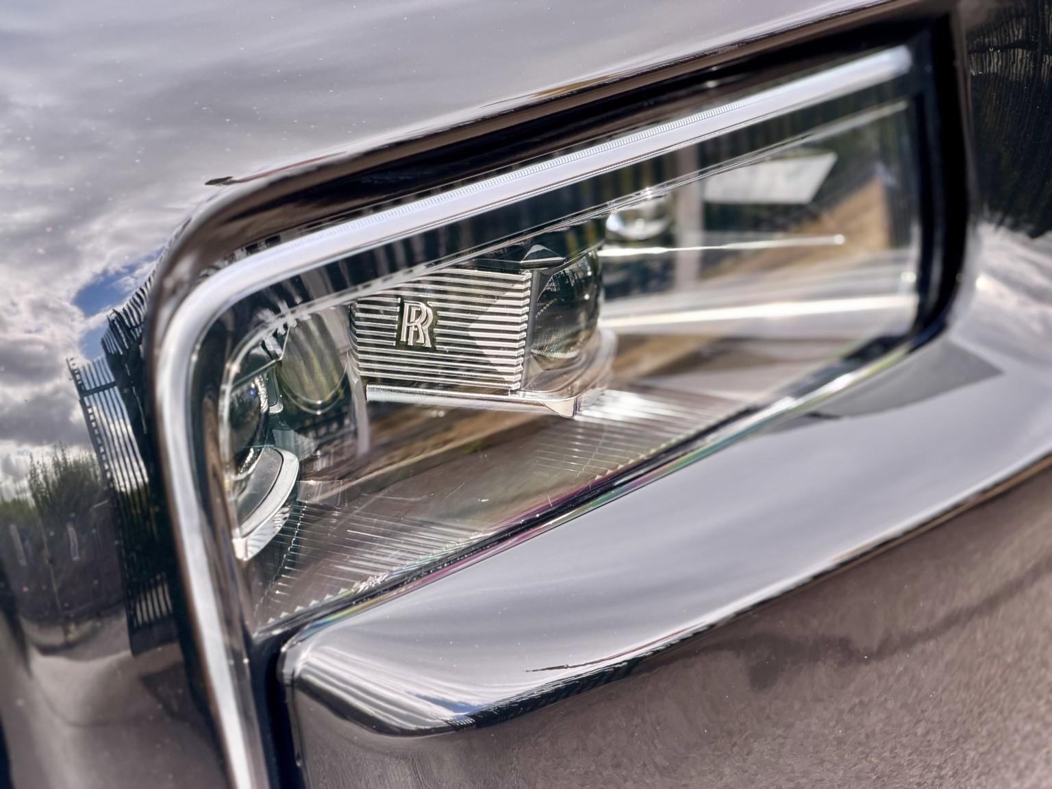 Rolls-Royce Cullinan view 17
