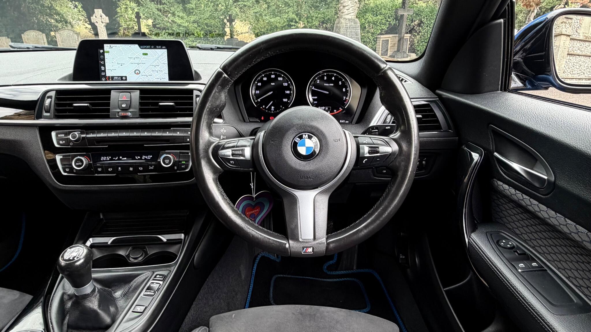 BMW 2 Series view 60