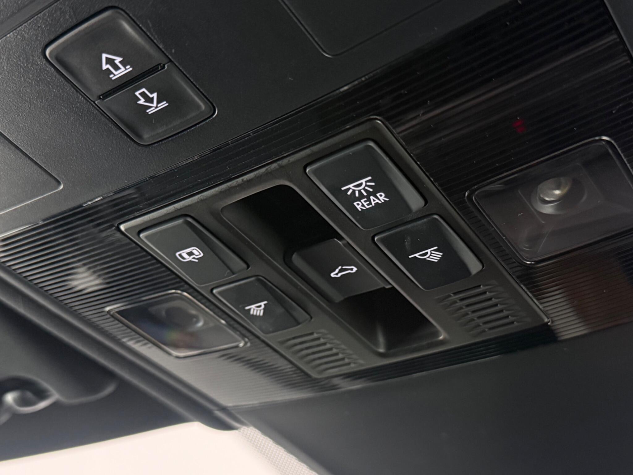 Volkswagen Tiguan view 19
