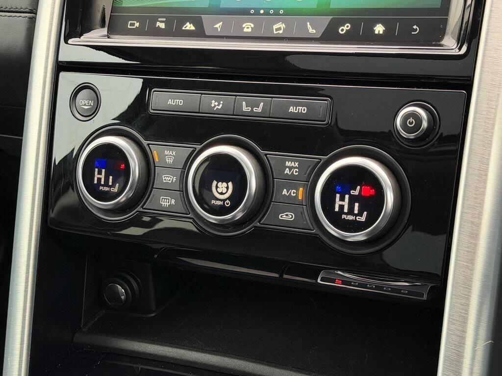 Land Rover Discovery view 44