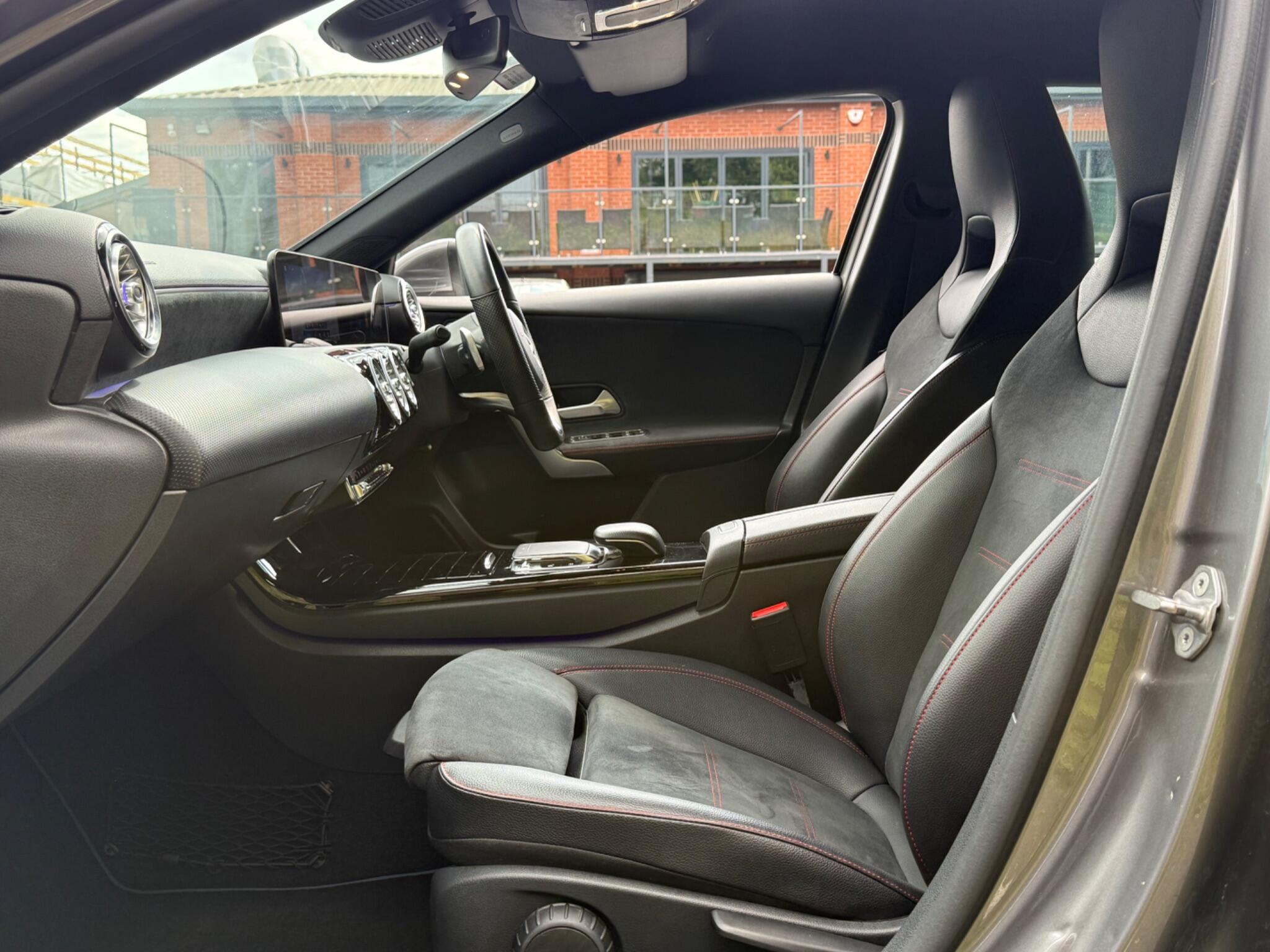 Mercedes-Benz A Class view 26