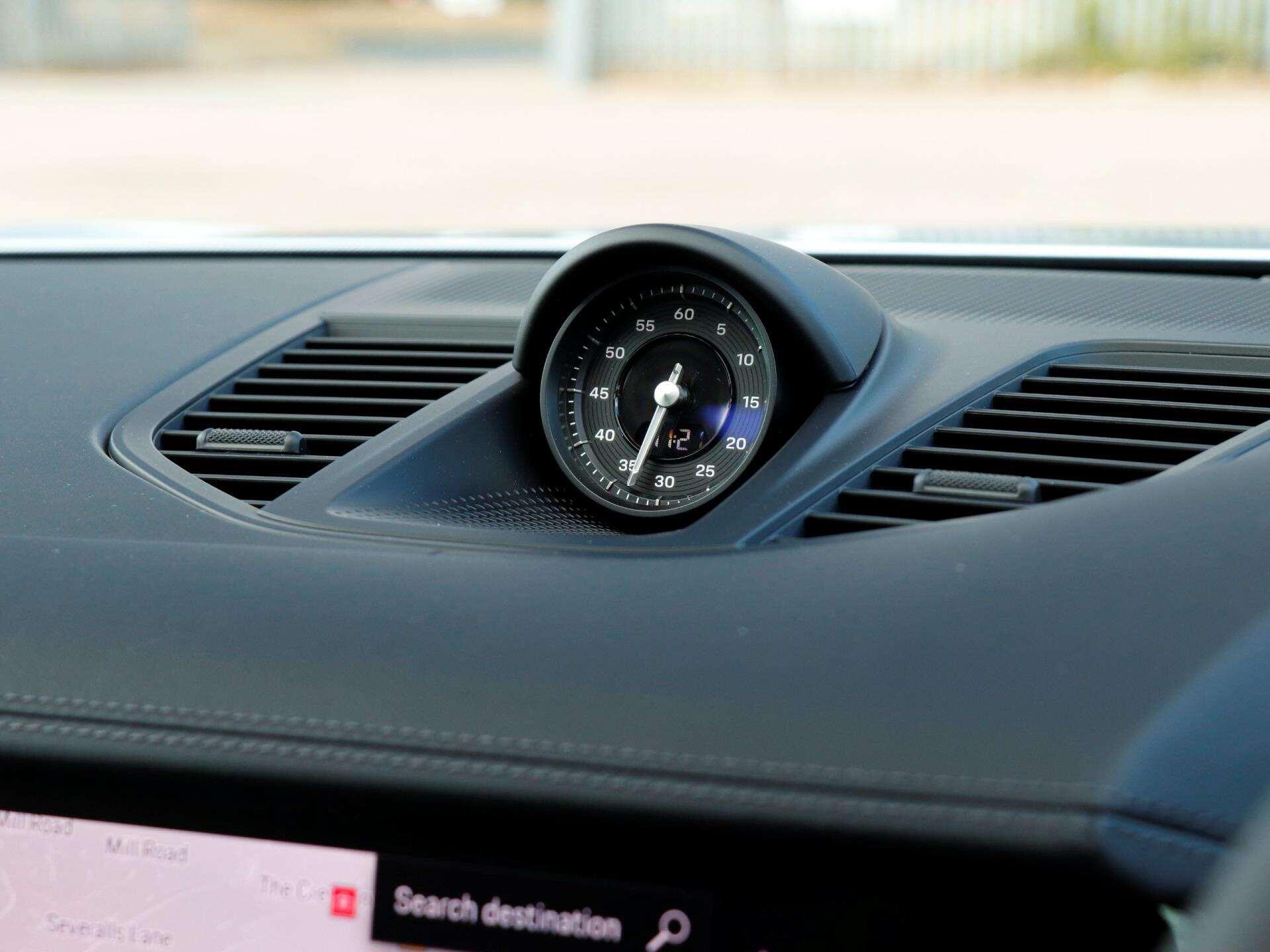Porsche Panamera view 14