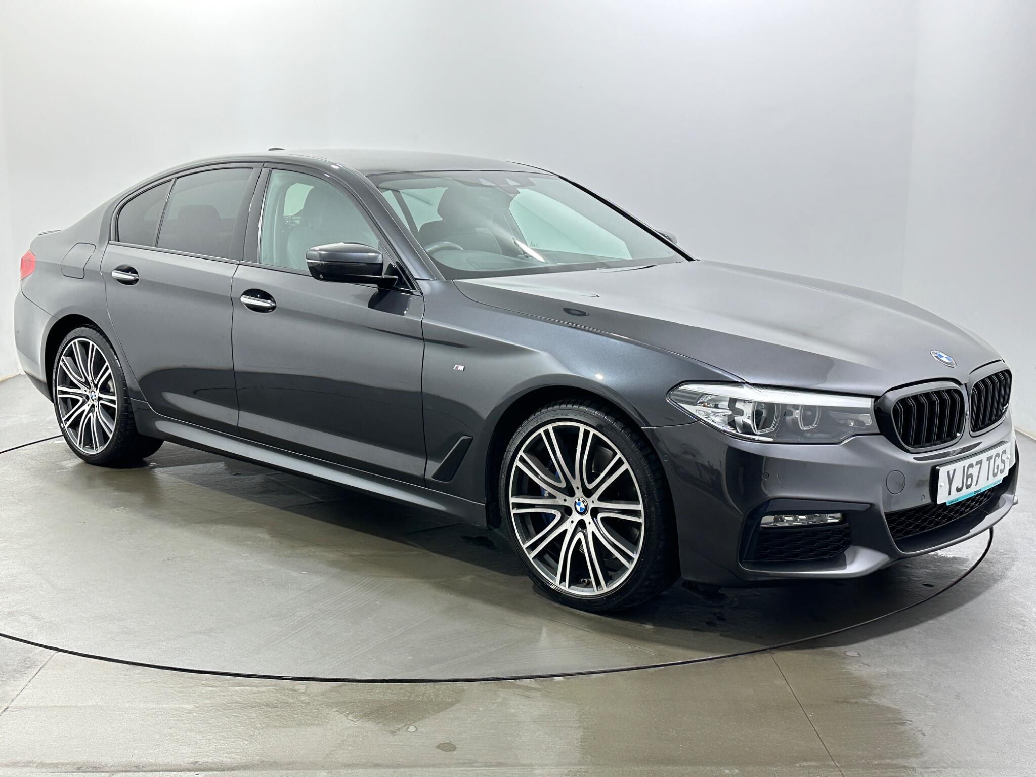 BMW 5 Series main image