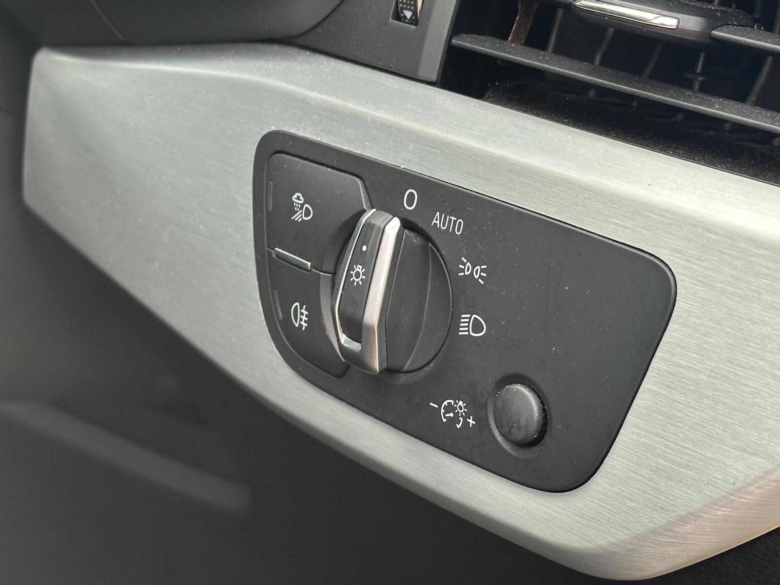 Audi A4 view 33