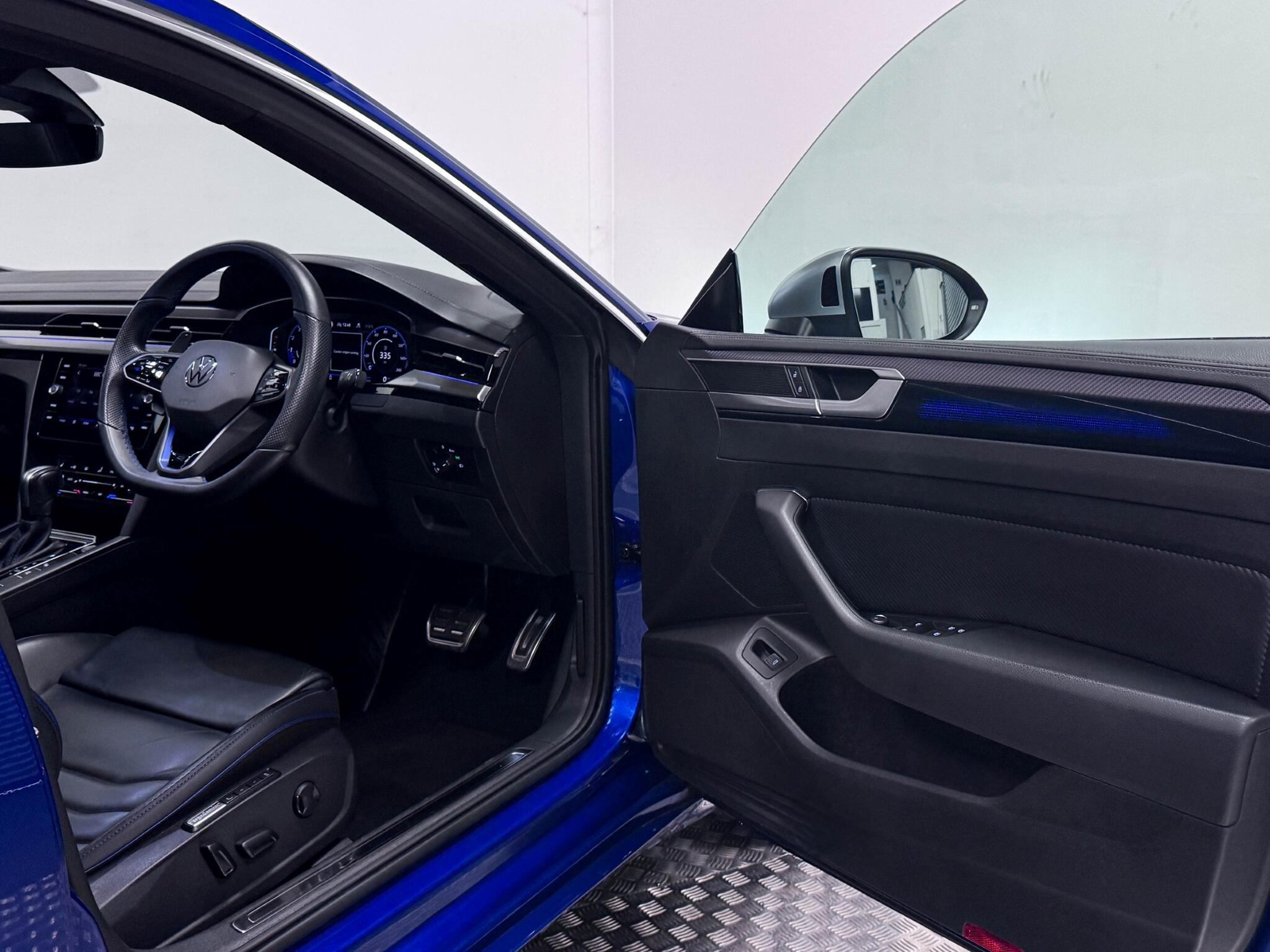 Volkswagen Arteon view 19