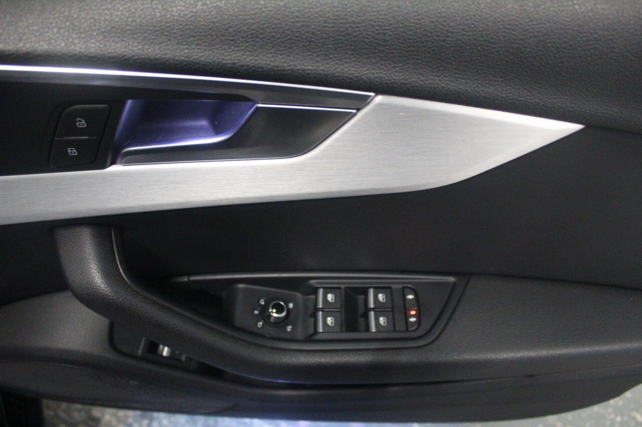 Audi A4 view 51