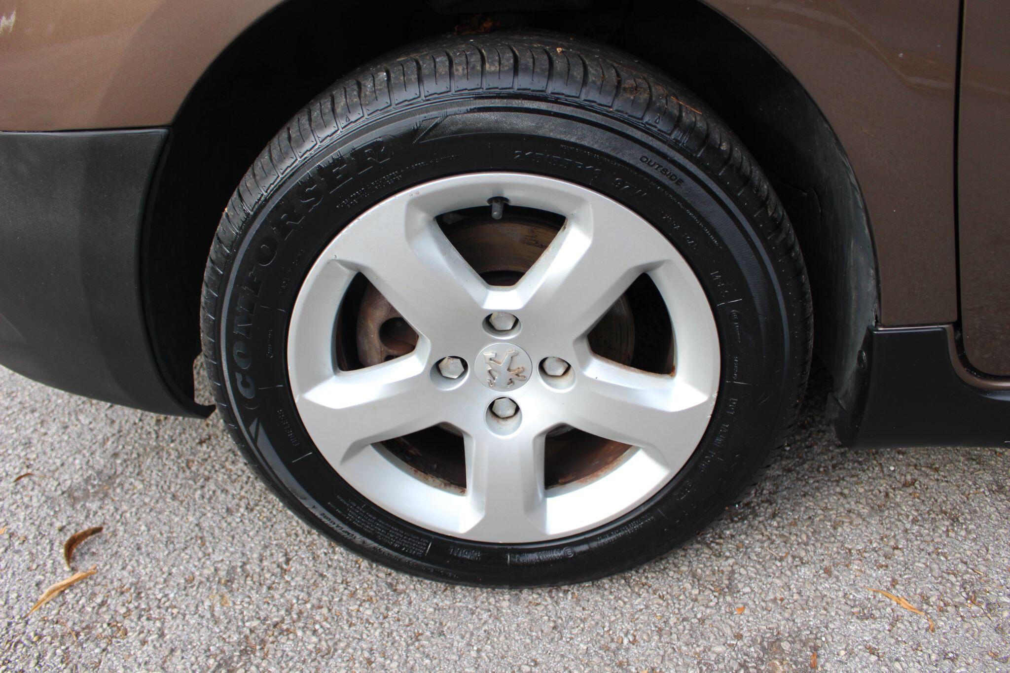 Peugeot Partner Tepee view 16