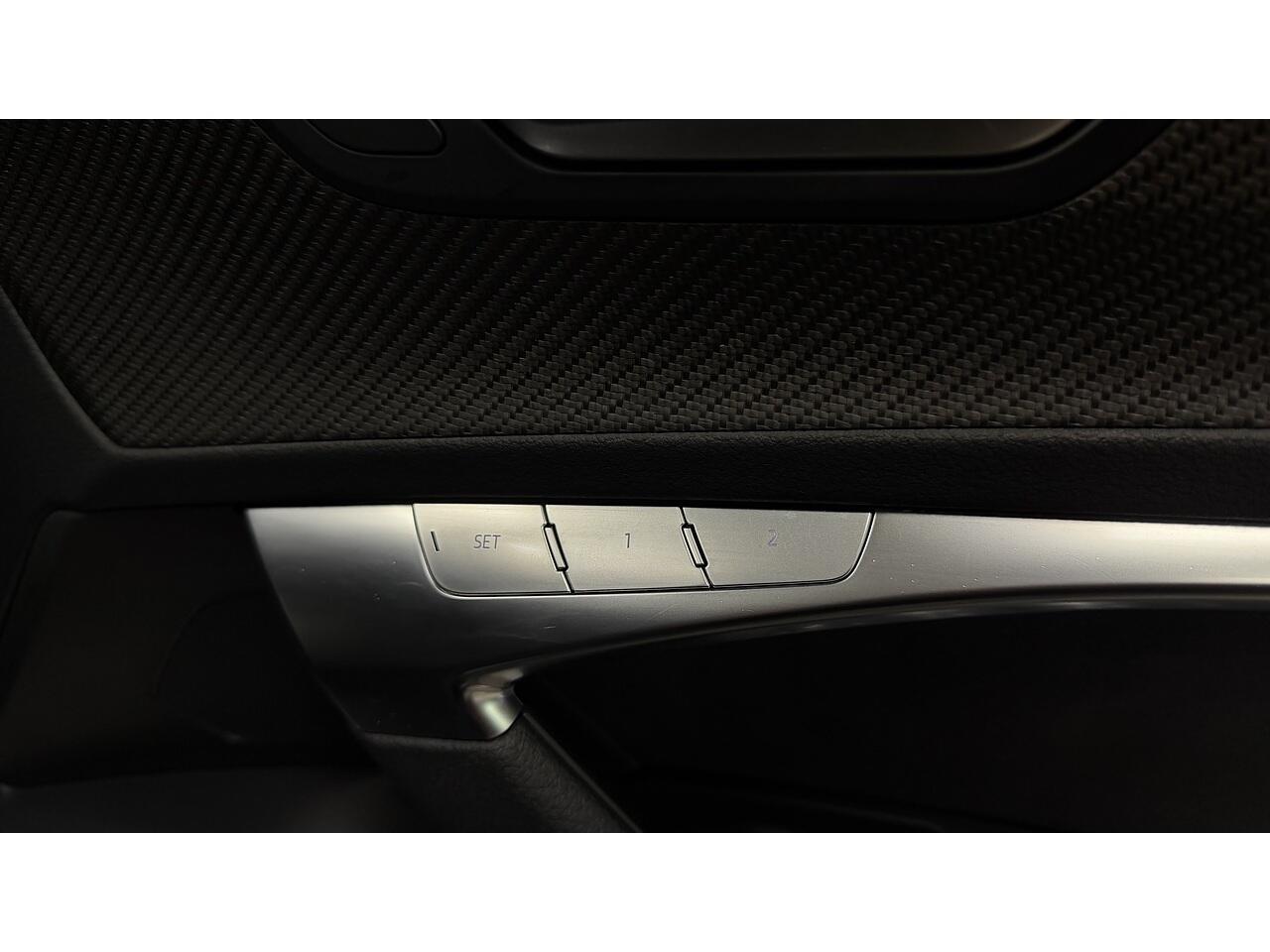 Audi A6 view 22