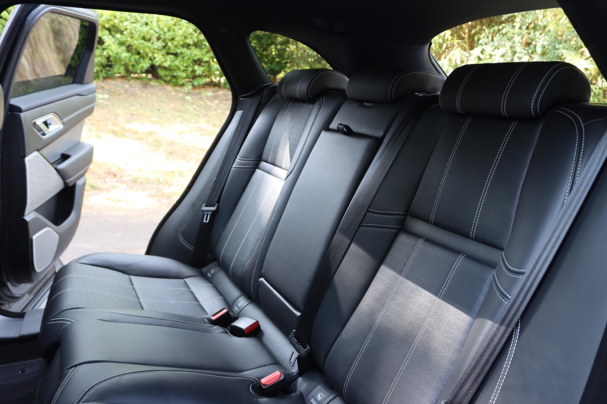 Land Rover Range Rover Velar view 5