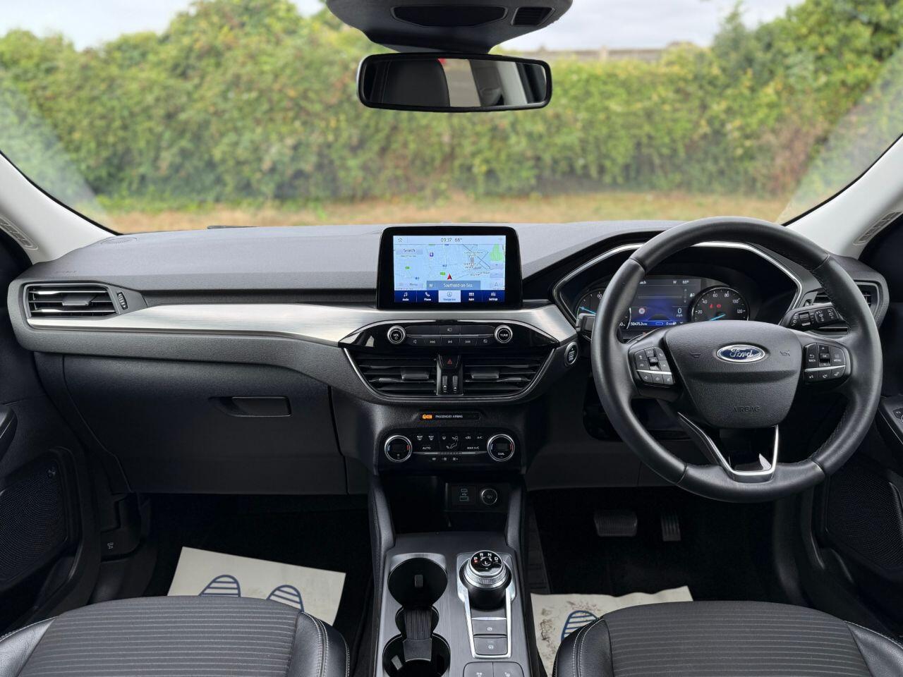 Ford Kuga view 15