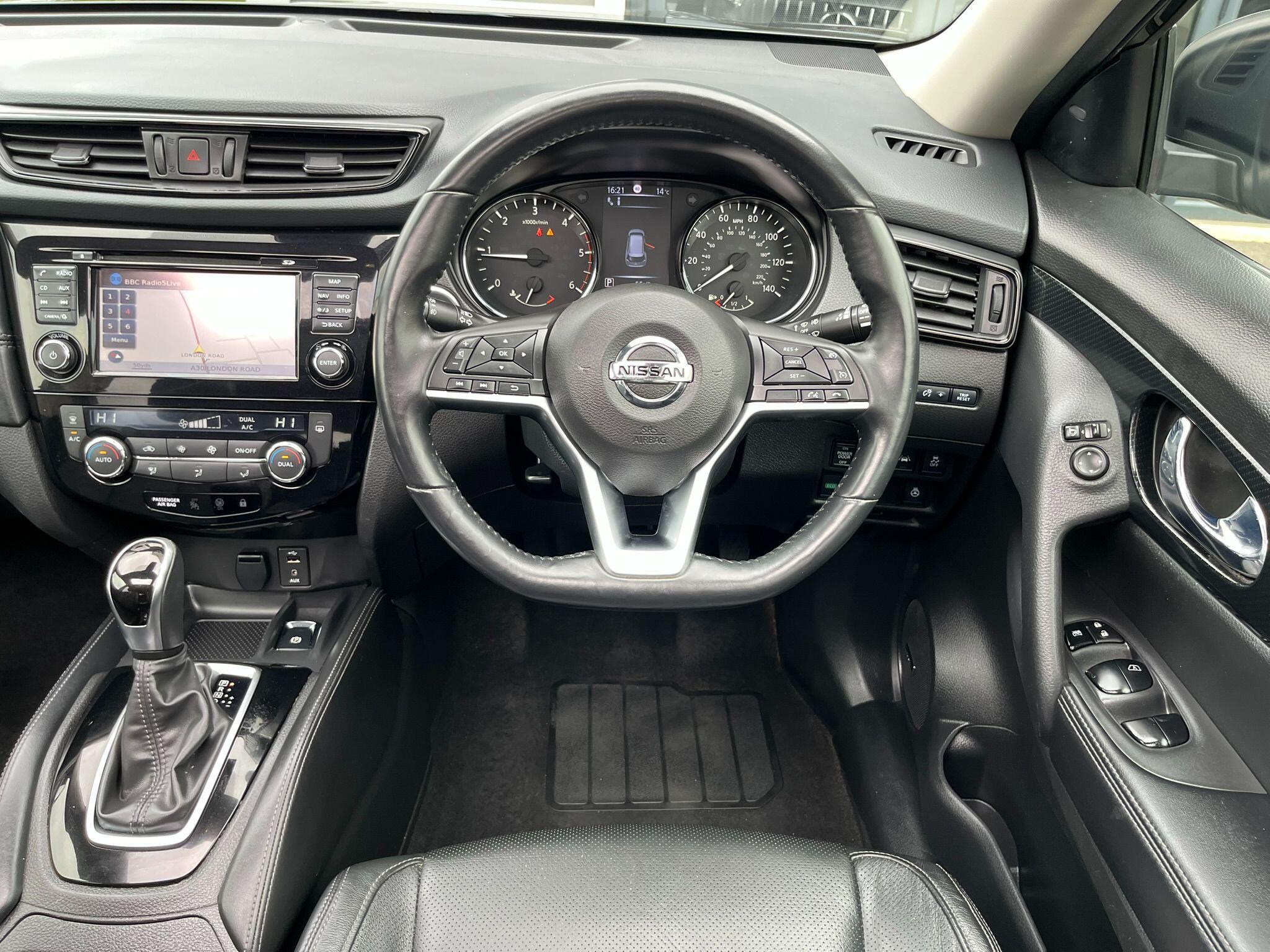 Nissan X-Trail view 16