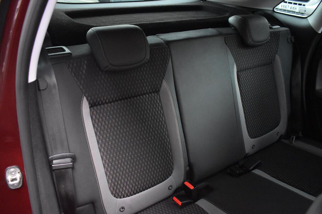 Vauxhall Crossland X view 32