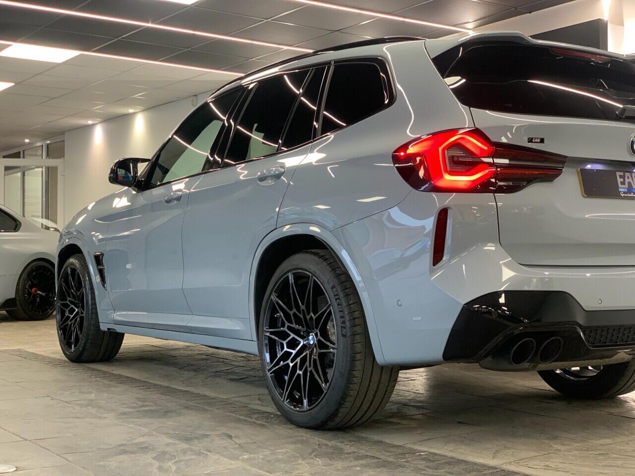 BMW X3 M view 5