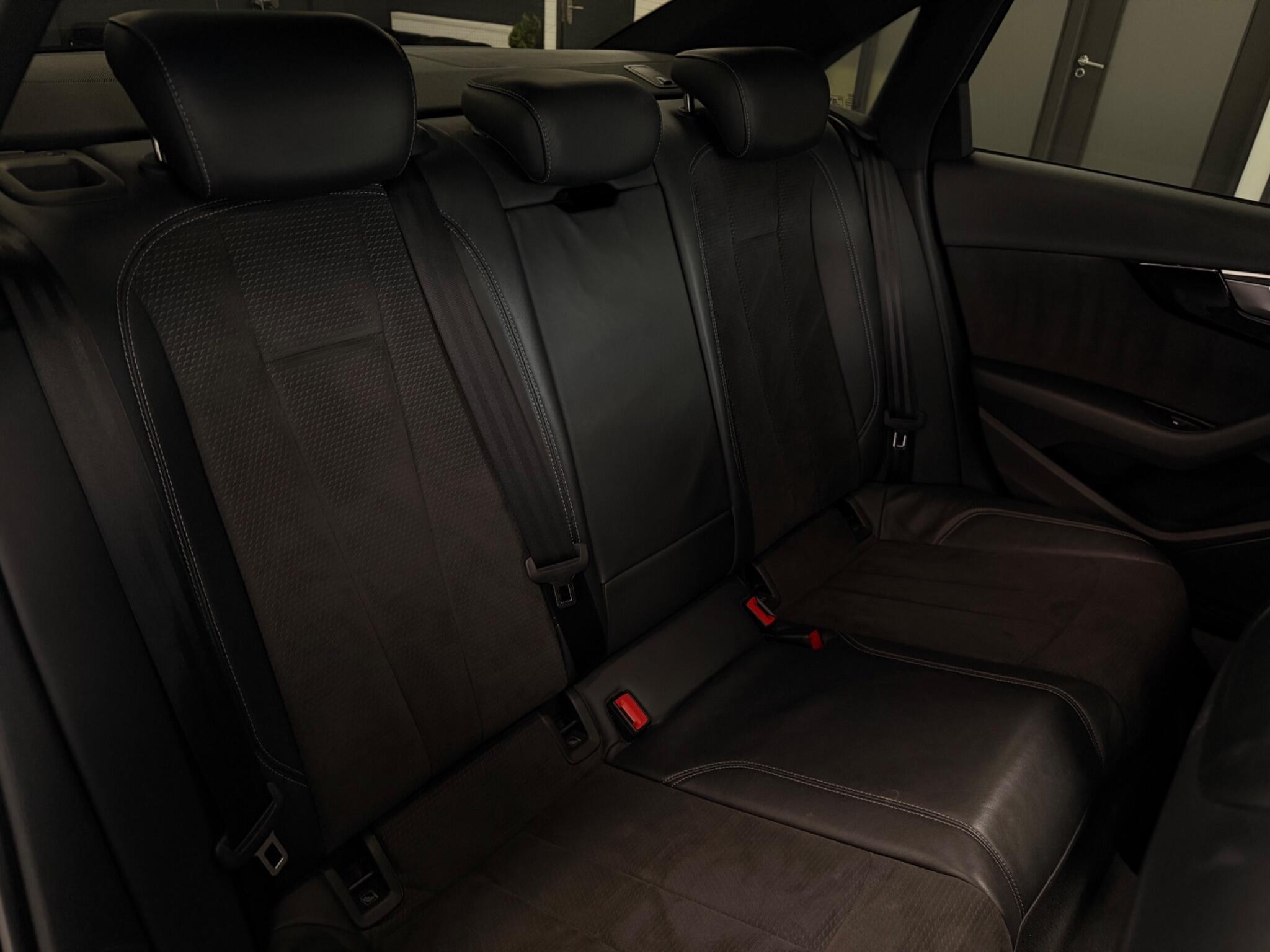 Audi A4 view 21