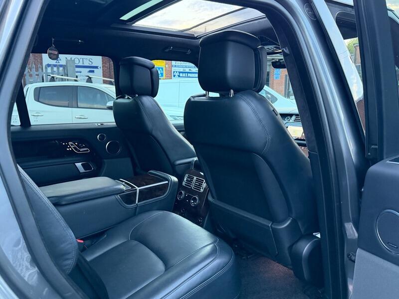 Land Rover Range Rover view 60
