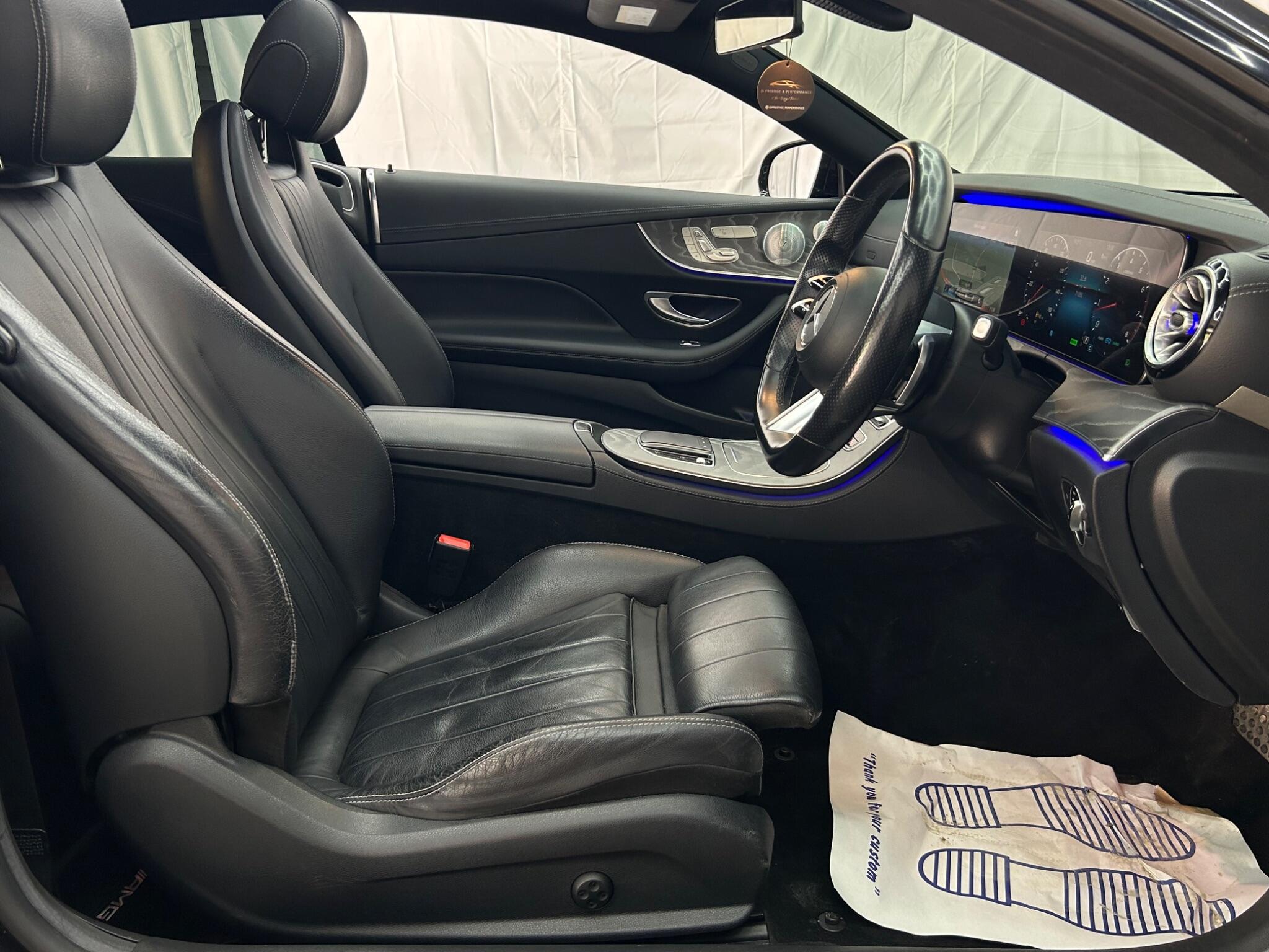 Mercedes-Benz E Class view 21