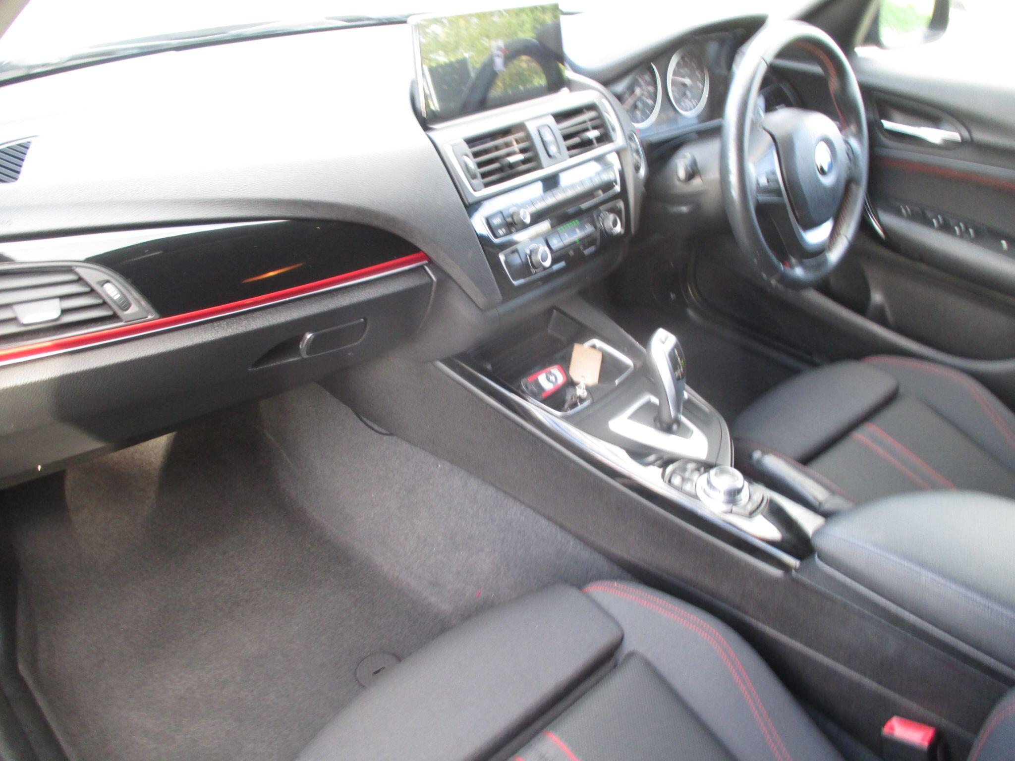 BMW 1 Series view 31
