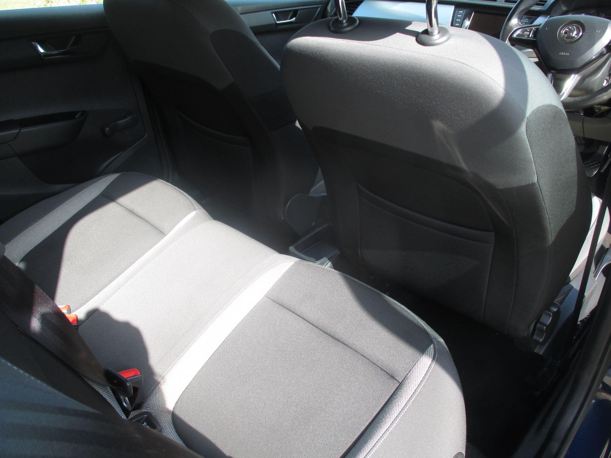 Skoda Fabia view 28