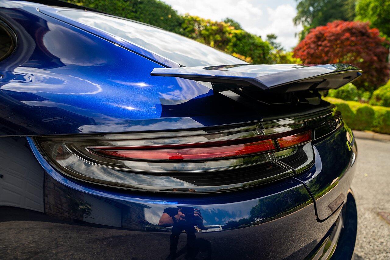 Porsche Panamera view 11