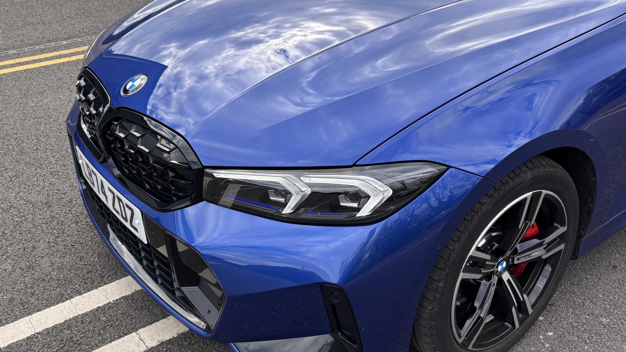 BMW 3 Series view 35