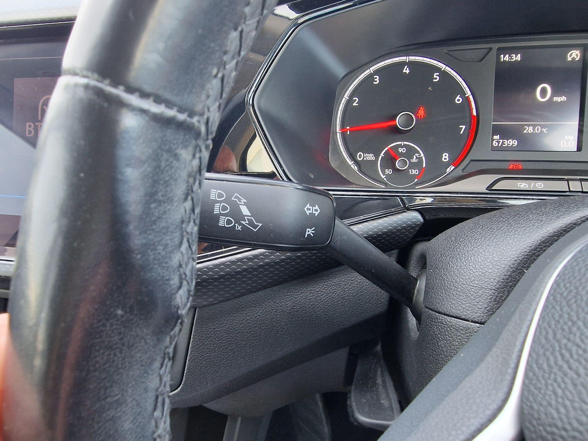 Volkswagen T-Cross view 19