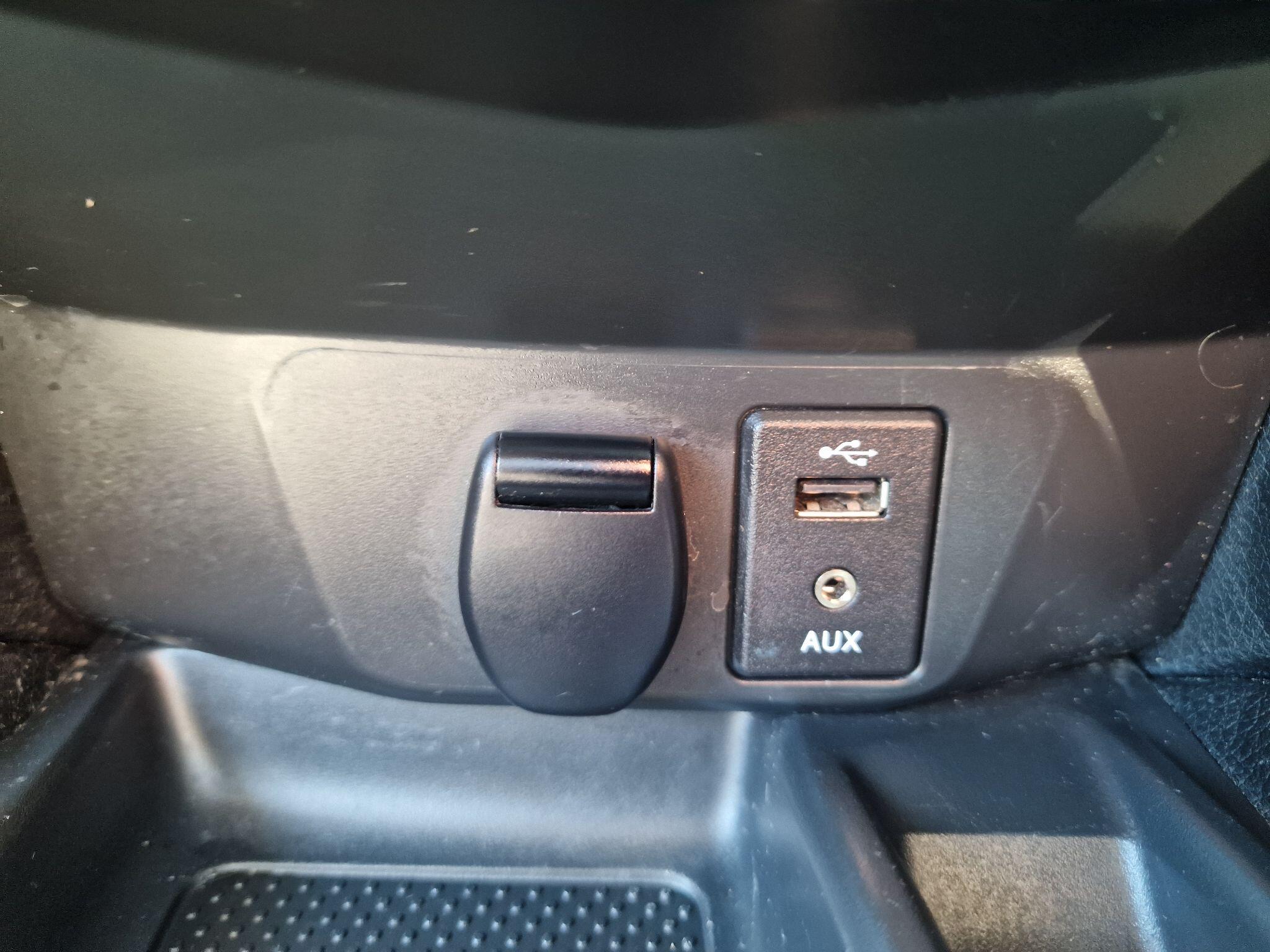 Nissan X-Trail view 26
