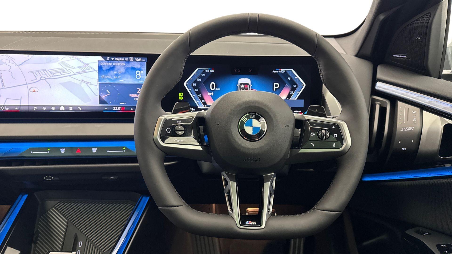 BMW X3 view 5